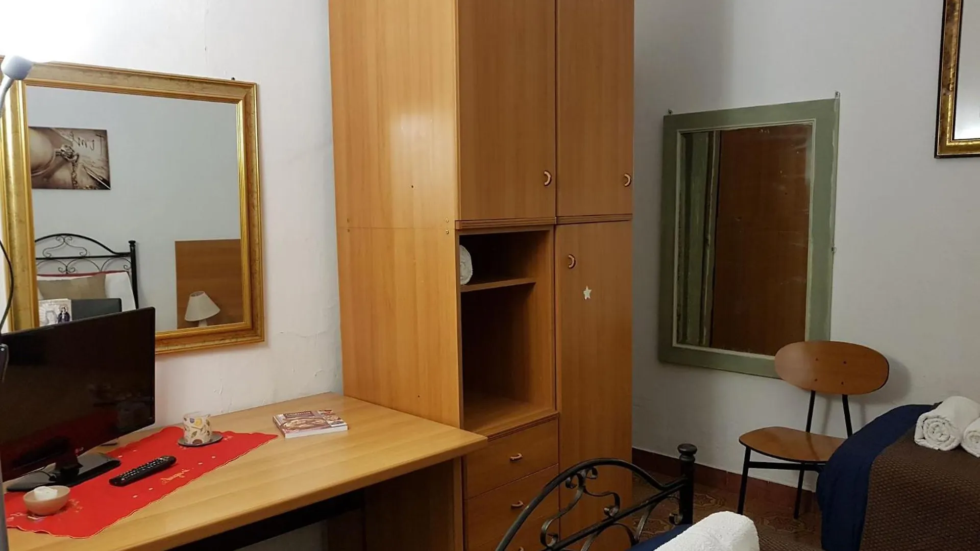 House Rodue The Historic Center Palermo Apartment 0*,  Italy