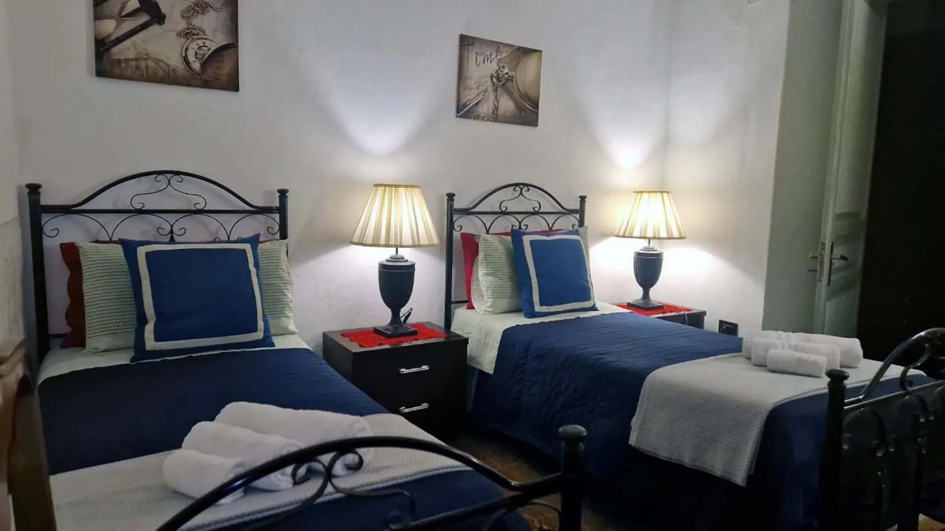 House Rodue The Historic Center Palermo Apartment